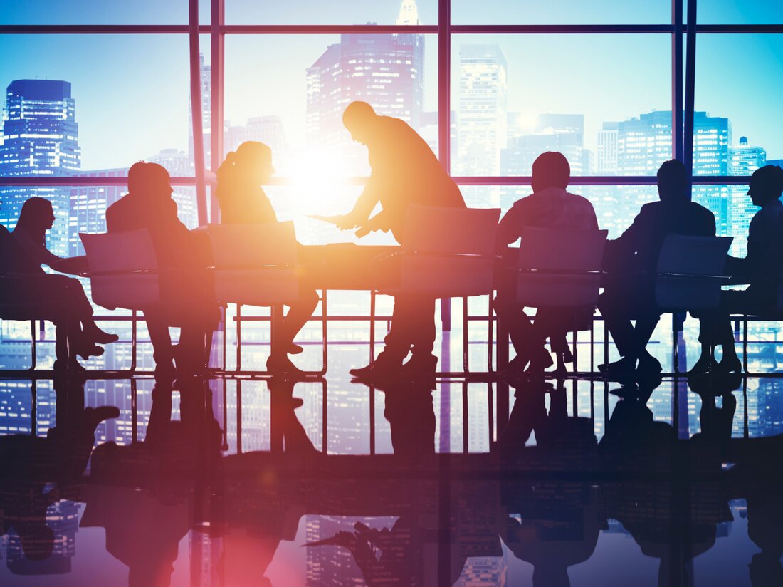 XSpring erwartet 2025 Einnahmen von 1,1 Mrd. Baht und fördert nachhaltige Finanzlösungen in Thailand. Aktuelle Herausforderungen und Strategien erläutert.