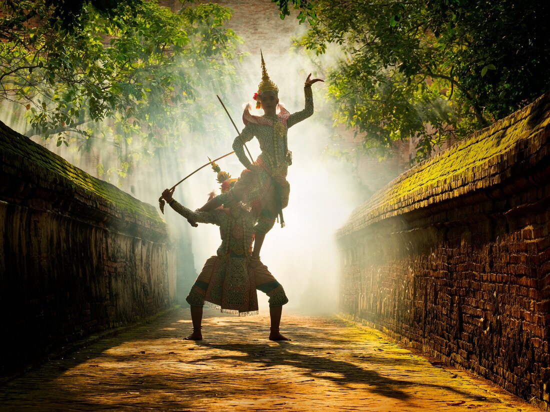 M STUDIO und SHOWBOX kooperieren für thailändische Filmproduktionen, um internationale Standards und Marktchancen zu fördern.