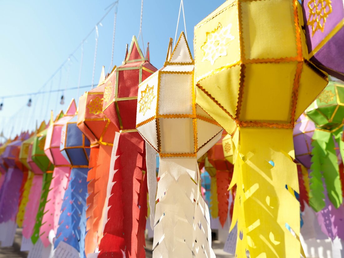 Erleben Sie ein einzigartiges Musikereignis mit "POTATO" und "ONLY MONDAY", das am 2. Dezember 2025 in Bangkok startet, um Freundschaft durch Musik zu feiern.